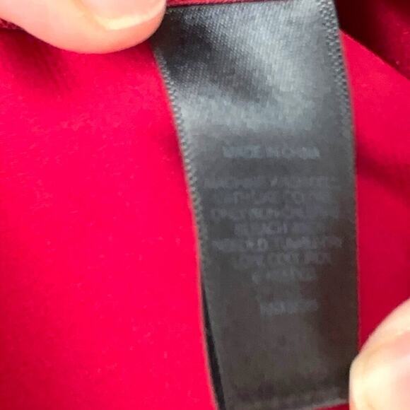 Express Satin Ruffle Cap Sleeve Top Red Size Small - Picture 7 of 8